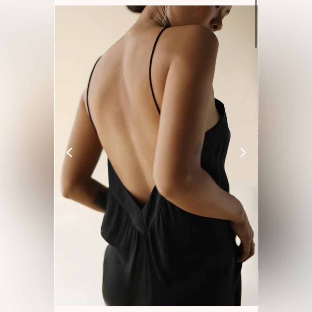 Hera Vela Maxi Dress - Picture 3 of 8